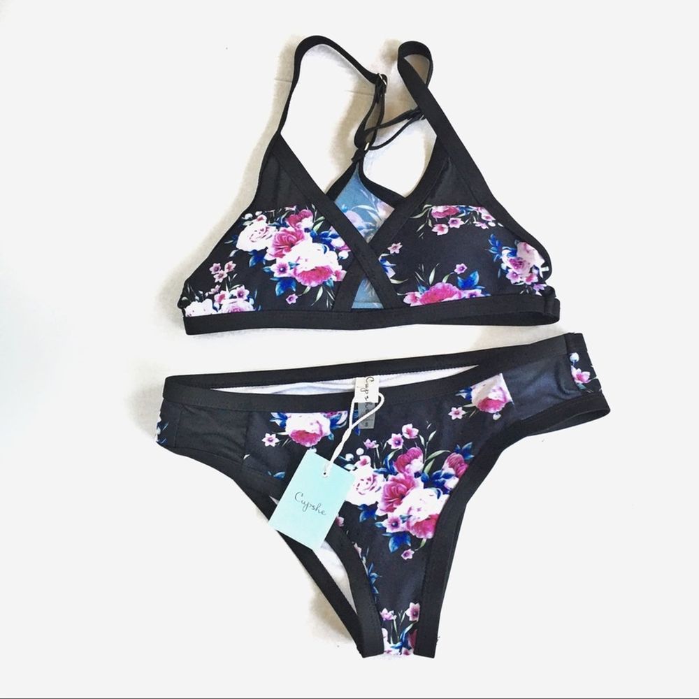 Cupshe Two Piece Bikini NWT Small Black Floral